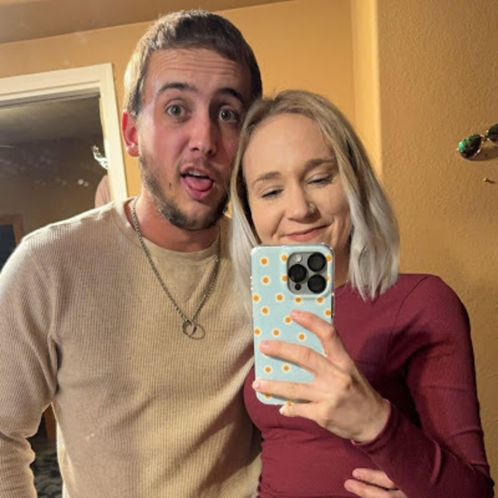 Meet your Posher, Shania